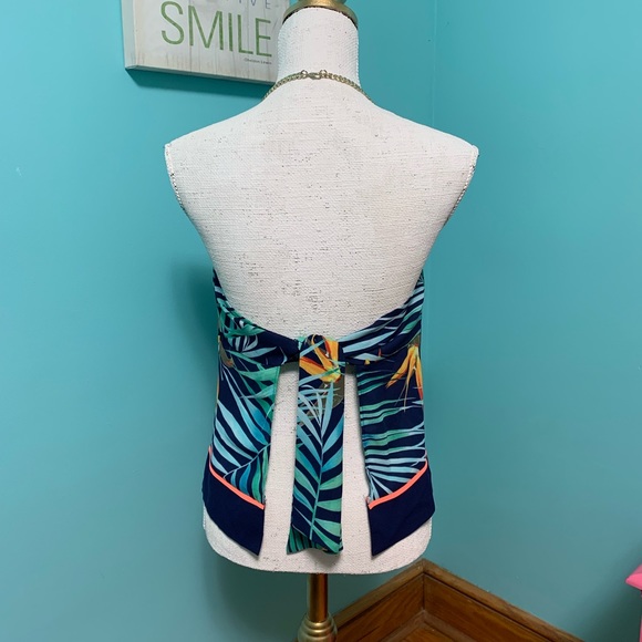 NWOT Express handkerchief halter - Picture 4 of 5